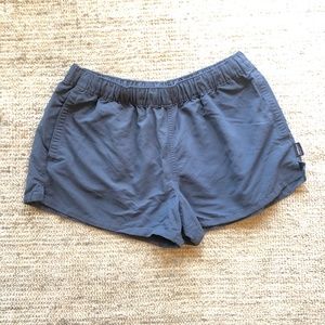 W's Barely Baggies Patagonia 2.5" Shorts (Medium- Dark Gray)